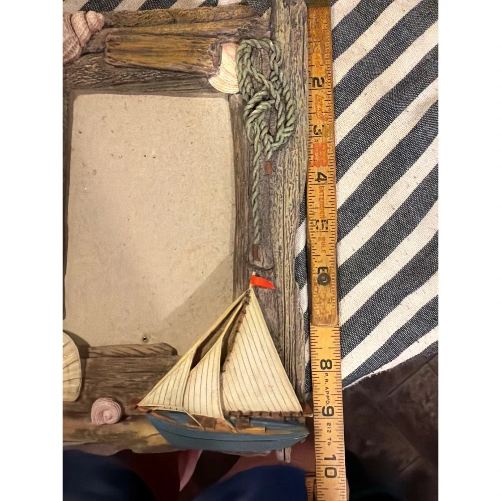 Nautical Sailboat Driftwood Style Photo Frame 4x6 Coastal Beach Decor Resin 3D